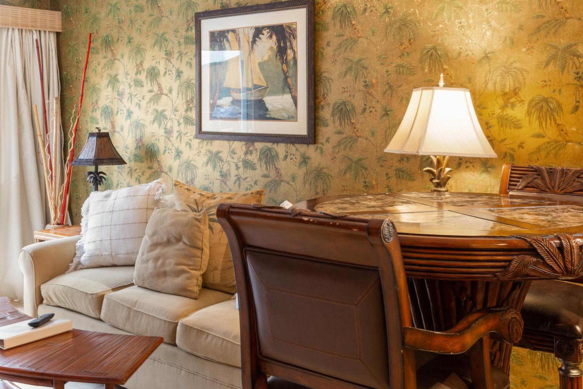 Lotus Suite, 1 Bedroom, Sleeps 4, Pool & Bbq, Pre-Renovation Summer Sale Kihei Exteriör bild