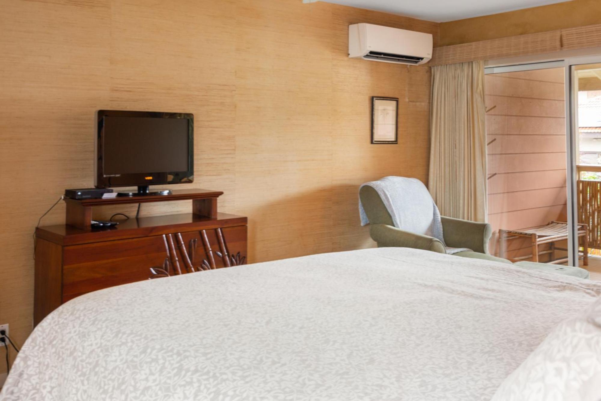 Lotus Suite, 1 Bedroom, Sleeps 4, Pool & Bbq, Pre-Renovation Summer Sale Kihei Exteriör bild
